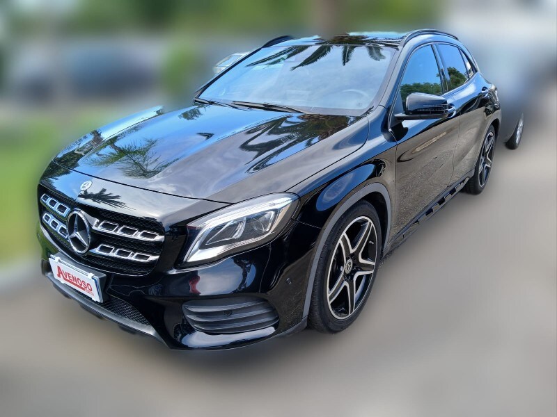 Foto MERCEDES GLA          (X156)