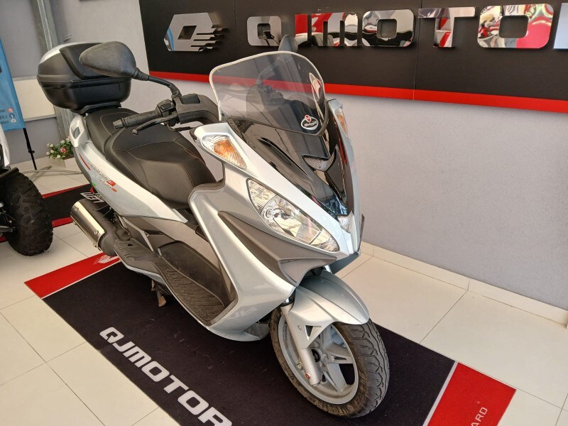 Malaguti Madison 3 250
