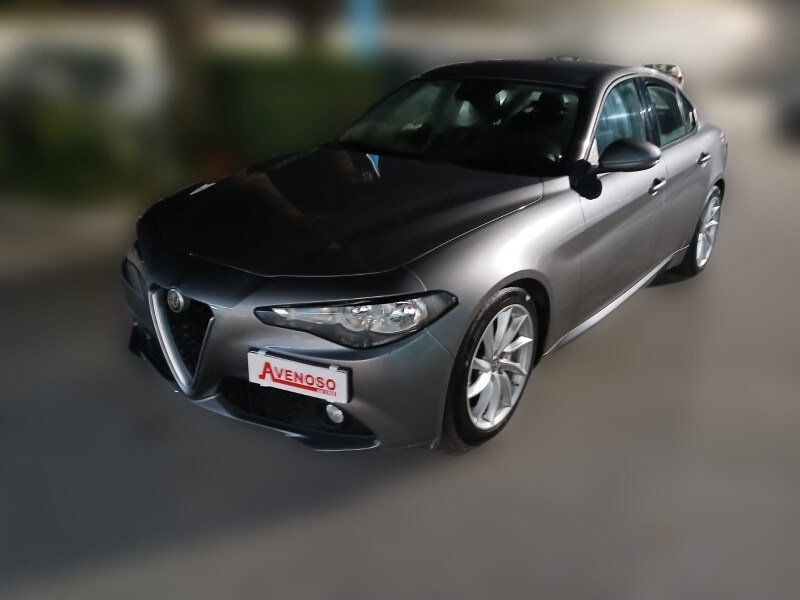 ALFA ROMEO Giulia (2016)